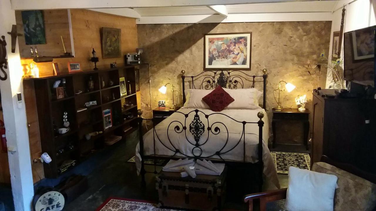 A La Folly Too The Old Workshop Bed & Breakfast Murray Bridge Exterior photo